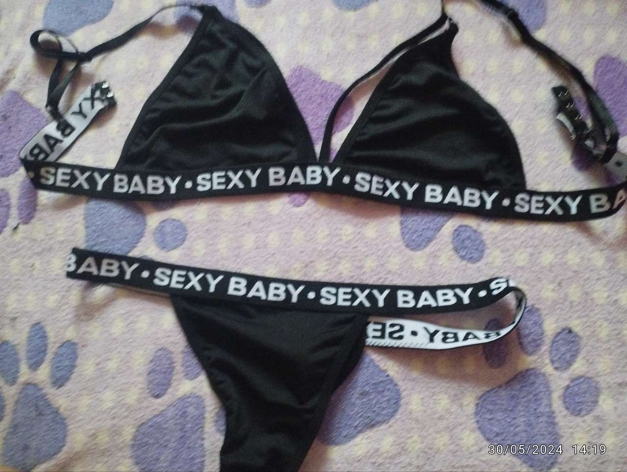Plus Size Bra and Panty Elastic Sports Suit with Bold Letter