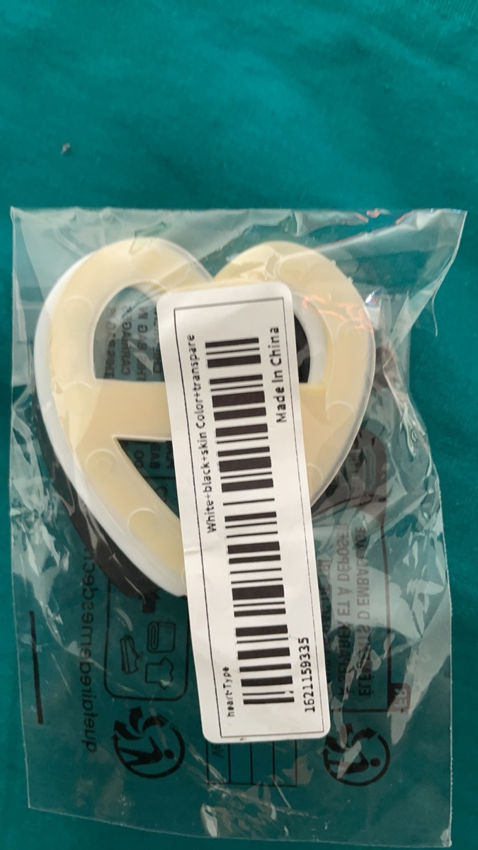 Women Bra Strap Clip Elegant Affordable Heart-Shaped