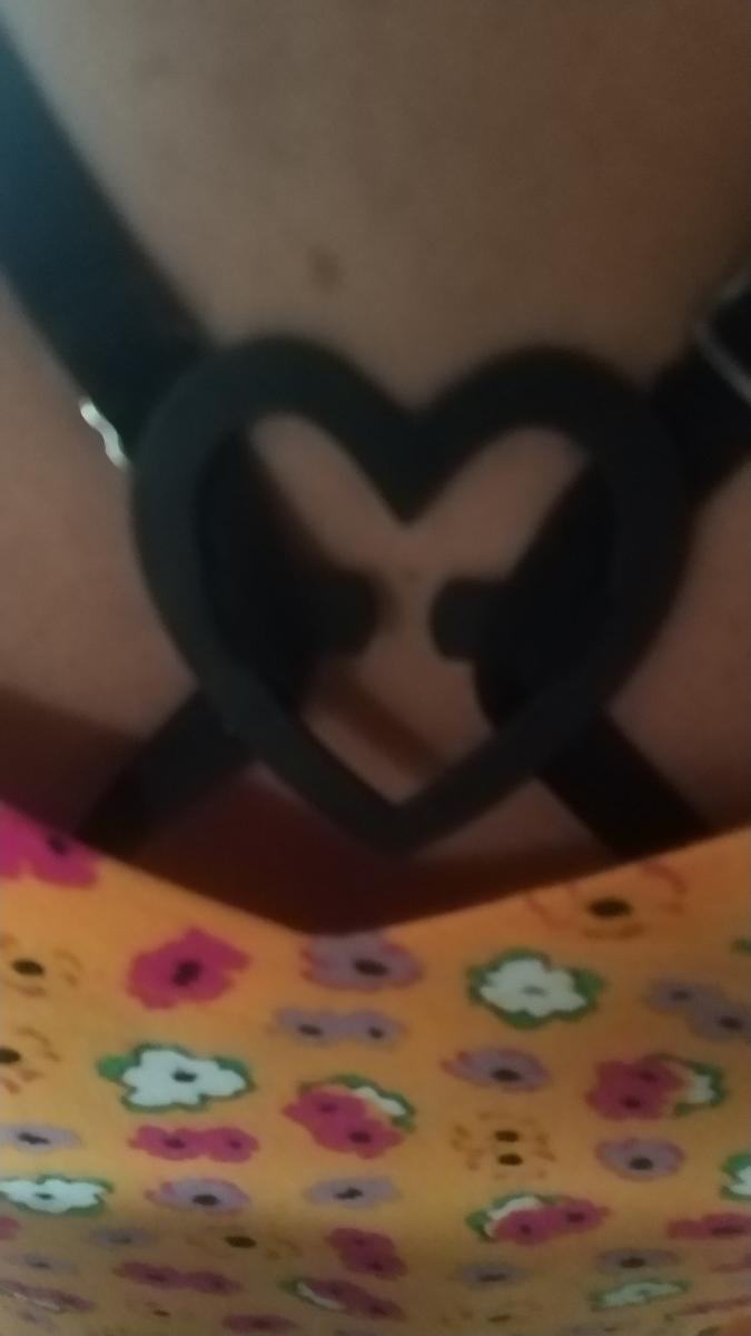 Women Bra Strap Clip Elegant Affordable Heart-Shaped