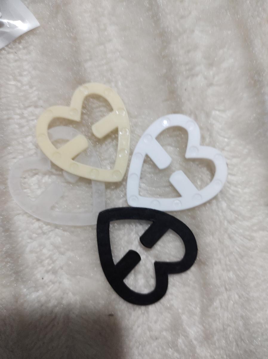 Women Bra Strap Clip Elegant Affordable Heart-Shaped