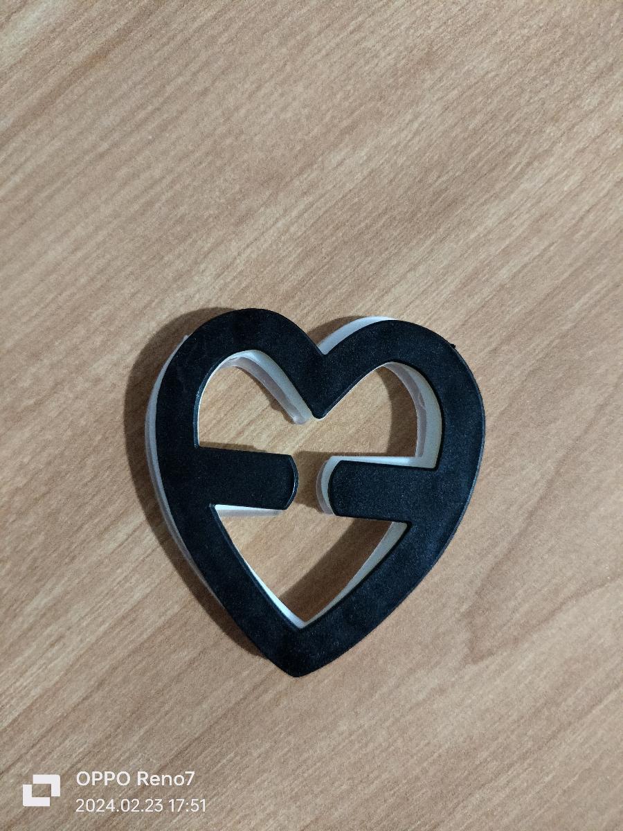 Women Bra Strap Clip Elegant Affordable Heart-Shaped