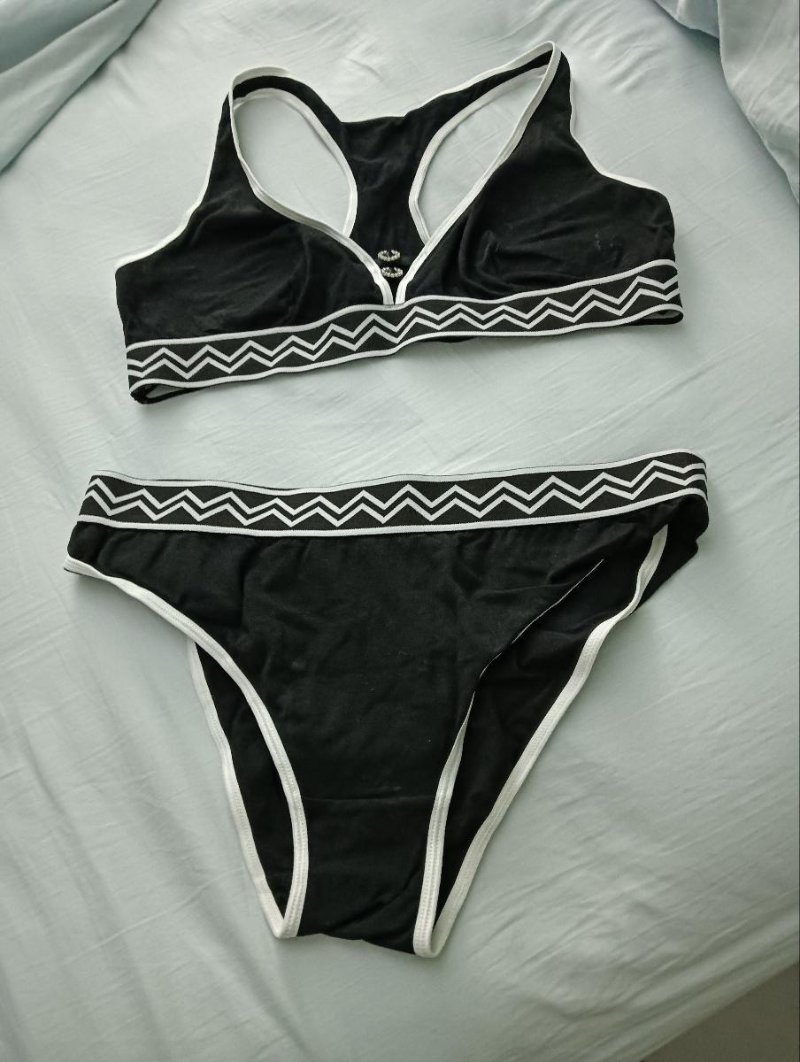 Bikini Set Bra and Panty Full-Body Matching Low-Rise