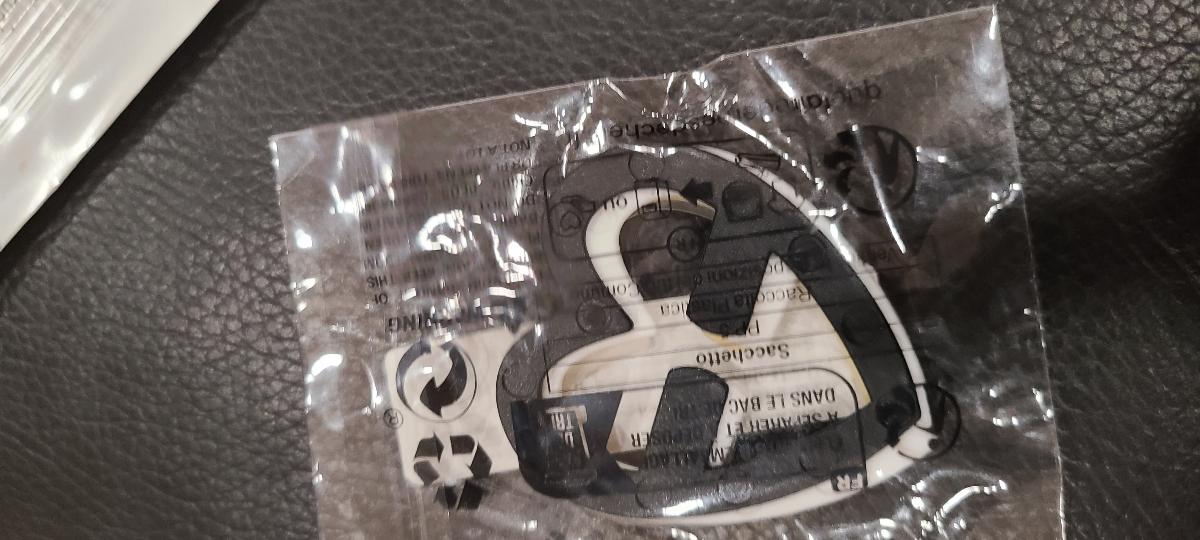 Women Bra Strap Clip Elegant Affordable Heart-Shaped