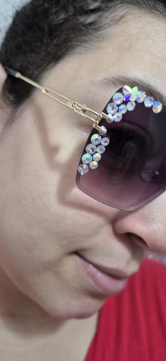 Rimless Square Glasses with a Starry