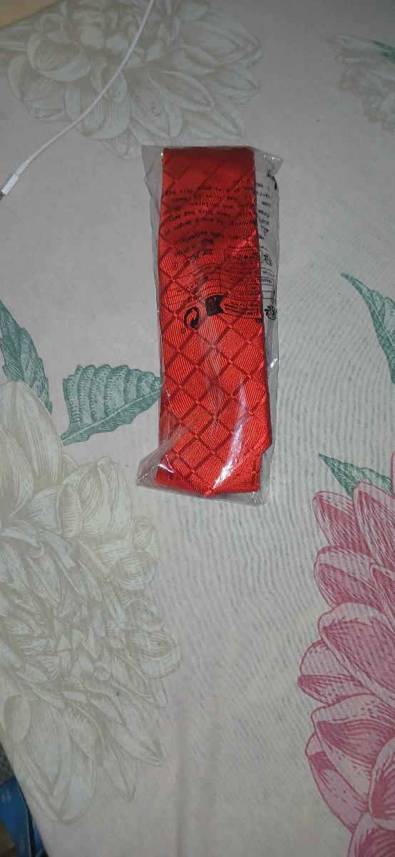 Luxury Men 4‑Piece Plaid Necktie Set Captivating Simple & Elegant