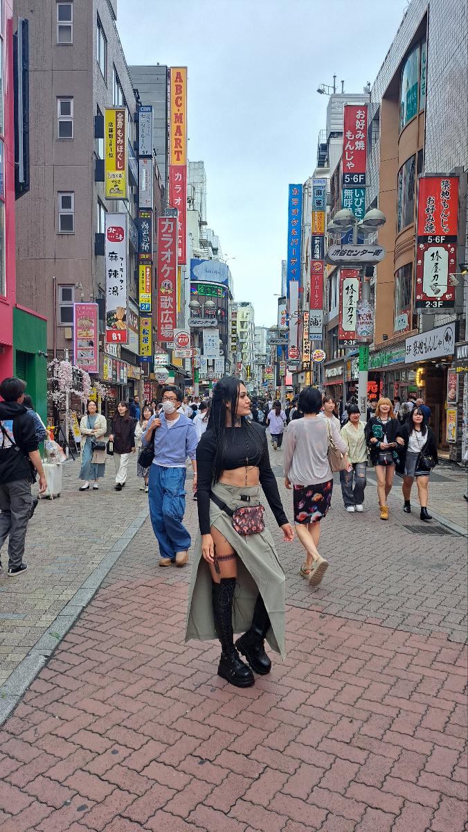 High-Waisted Asymmetrical Long Skirt with Charming Belt Women Casual