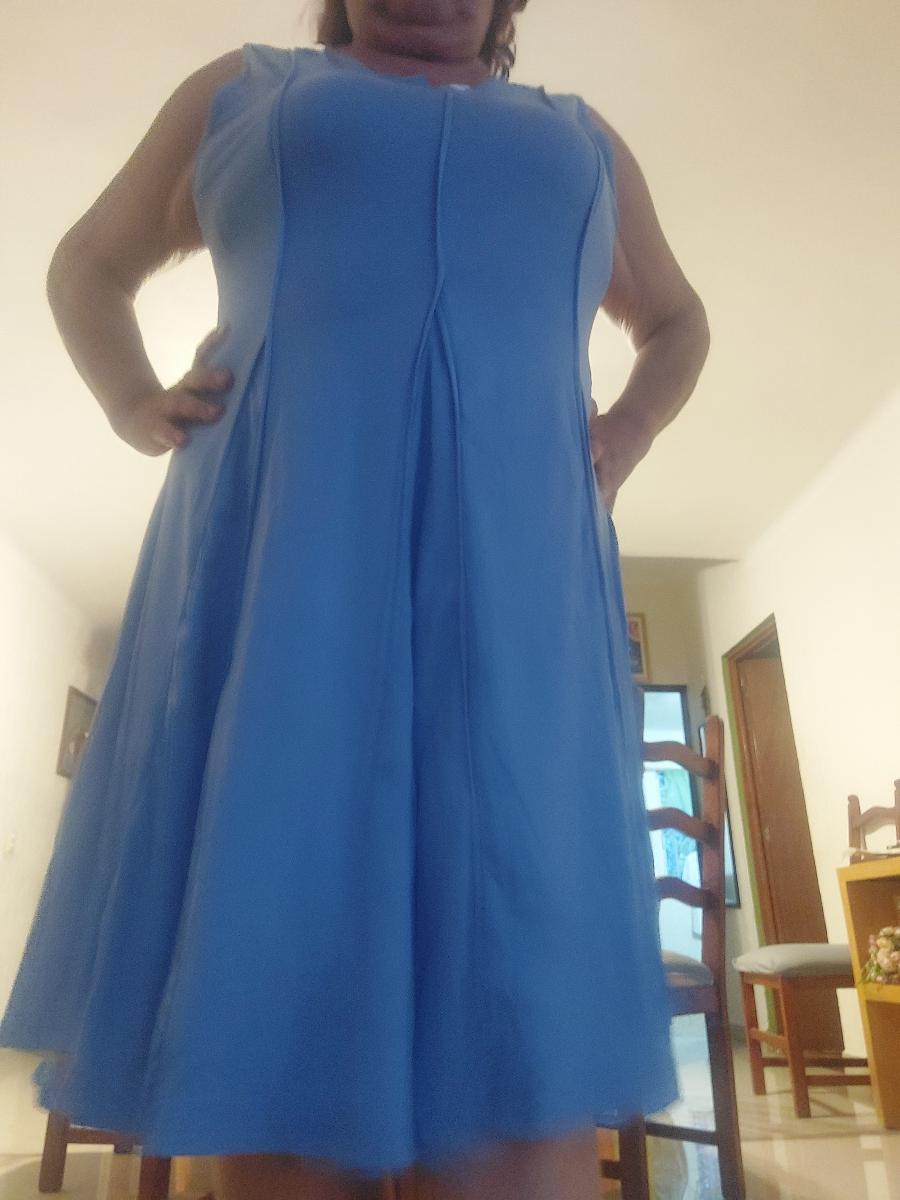 Pleated Detail Vest Midi Dress Women Flattering Affordable V‑Neck