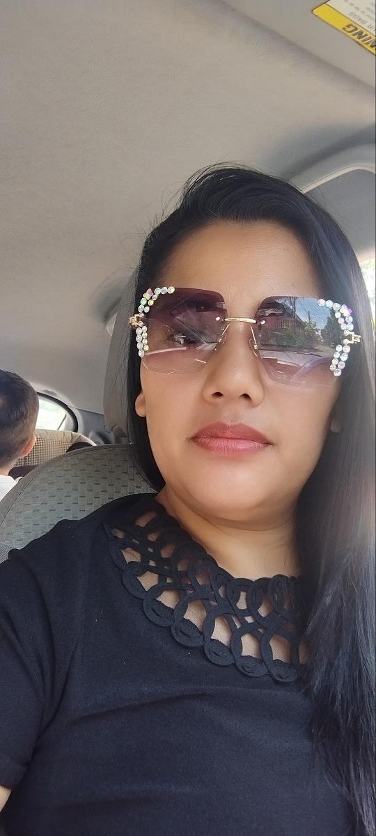 Rimless Square Glasses with a Starry