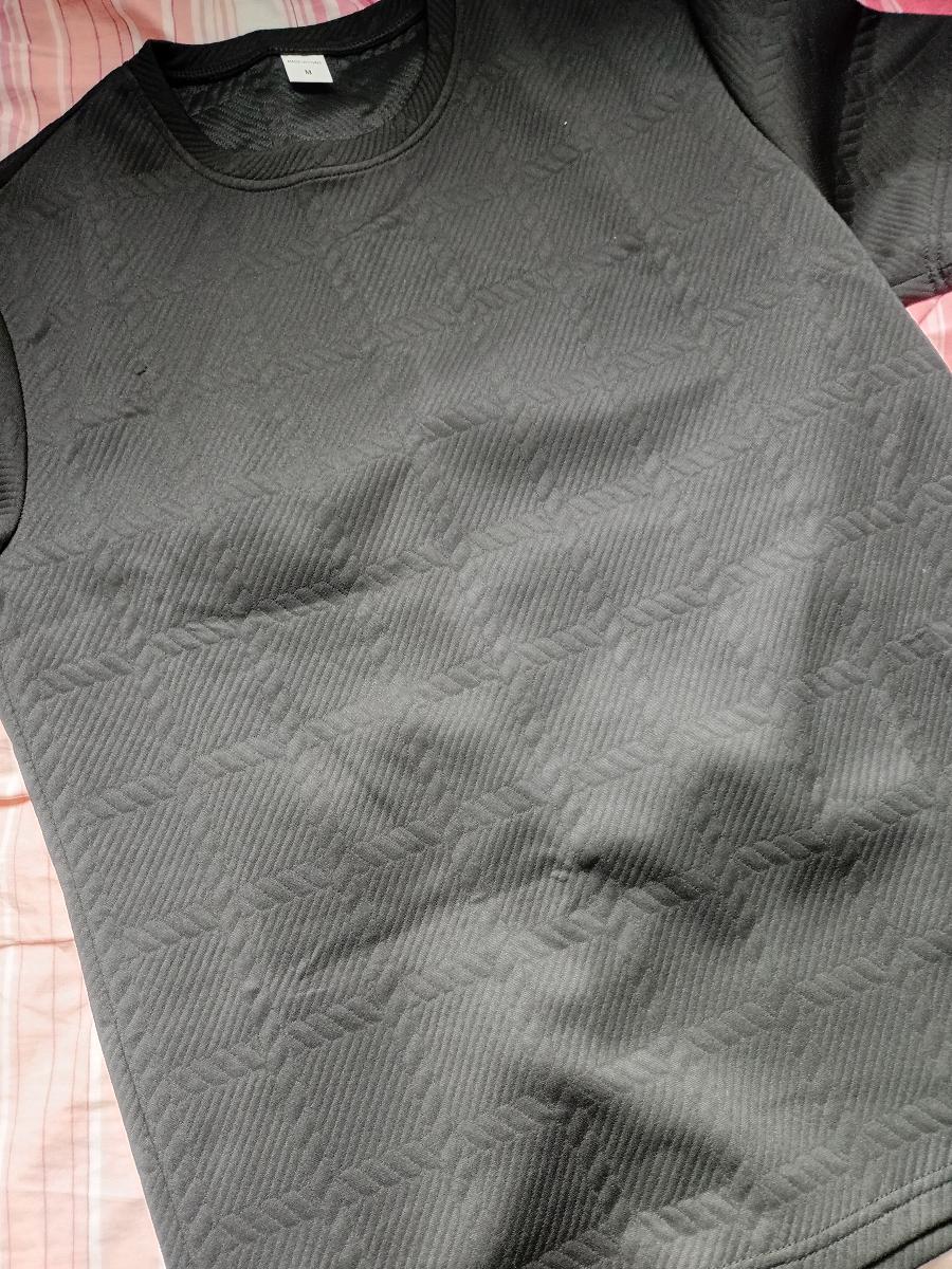 Men Casual Crew Neck T-Shirt Captivating Soft Jacquard Fabric Regular Fit