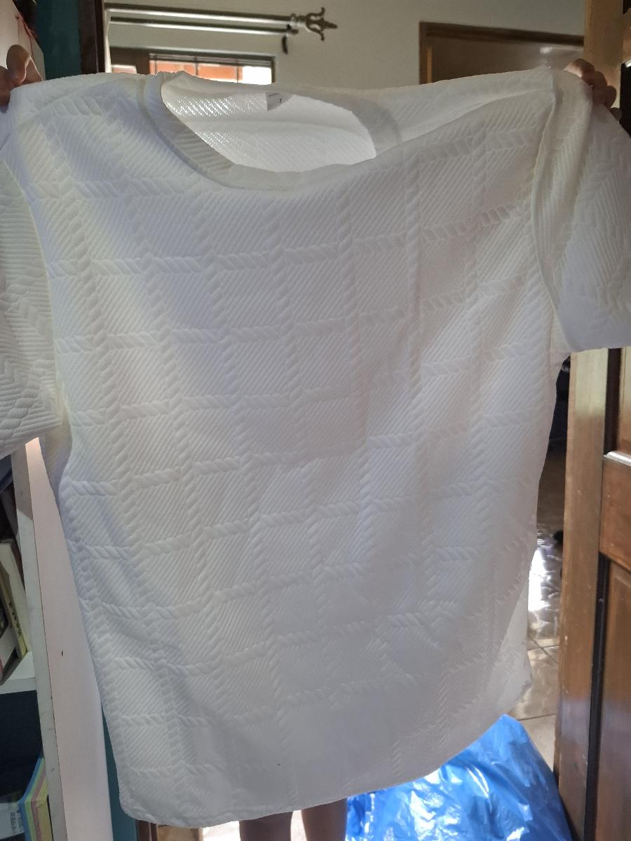 Men Casual Crew Neck T-Shirt Captivating Soft Jacquard Fabric Regular Fit