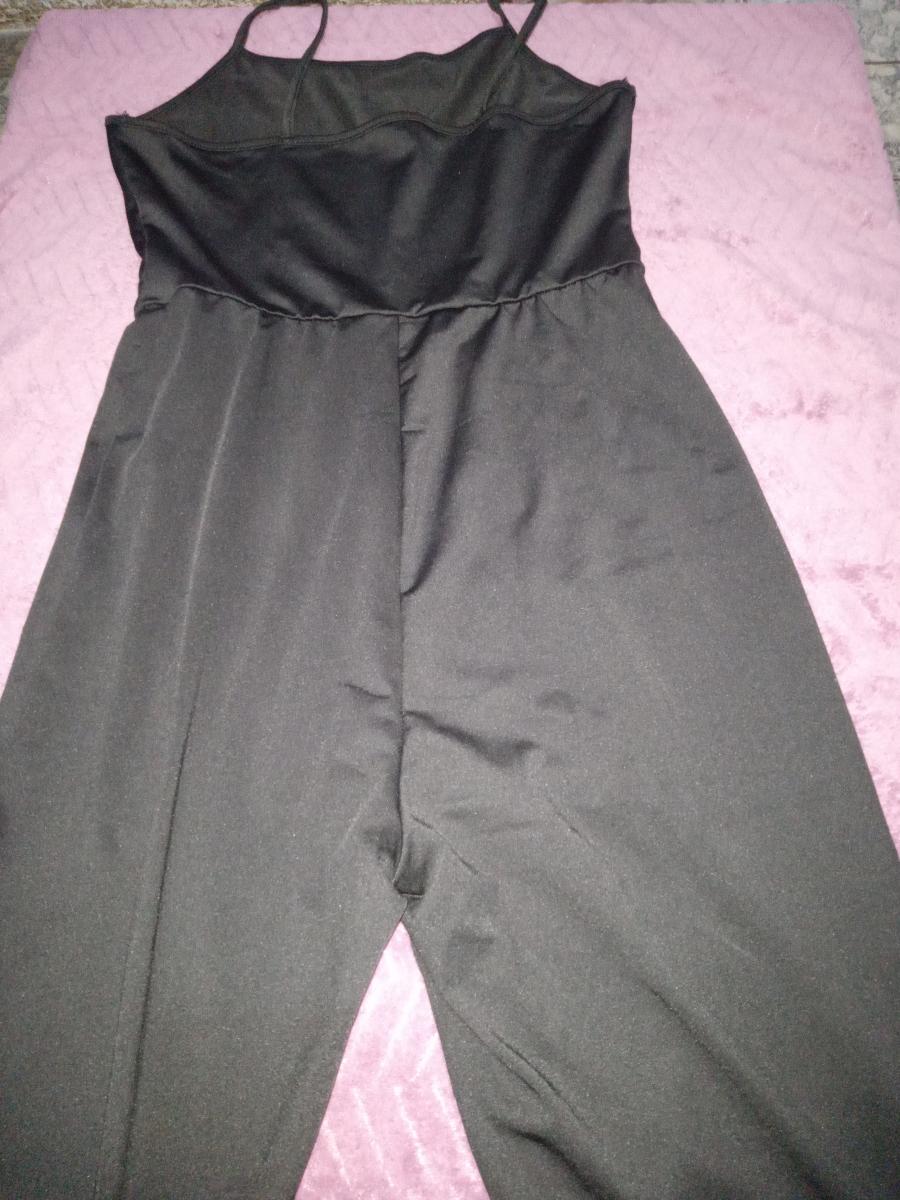 Captivating Women Long Jumpsuit Elegant Solid‑Color Design