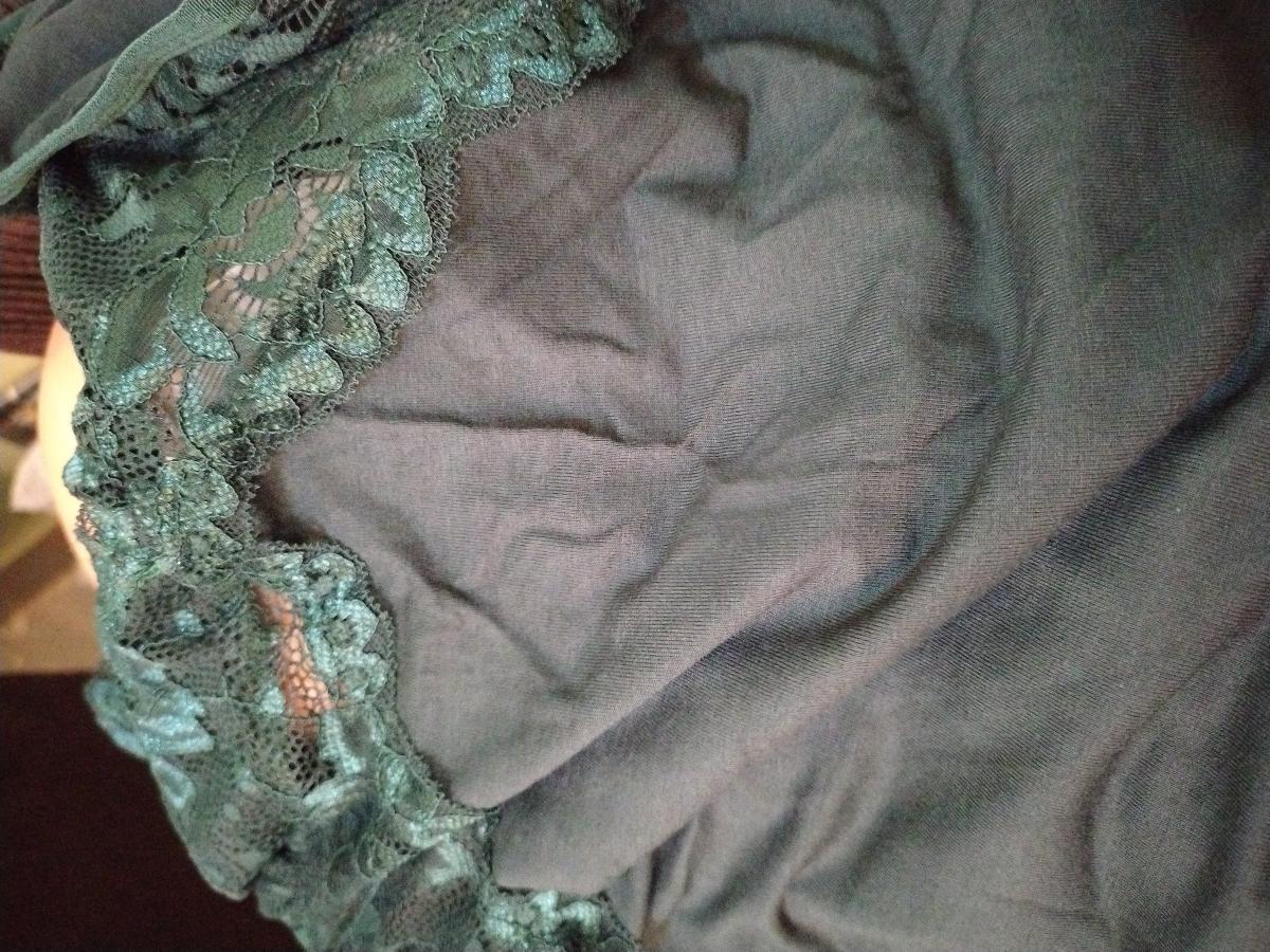 Backless Side-Slit Nightgown Solid Color Alluring Lace Patchwork