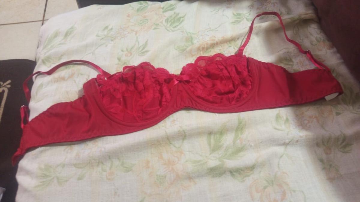 Lace Elegant Bra and Briefs Captivating Set 2-Piece Women