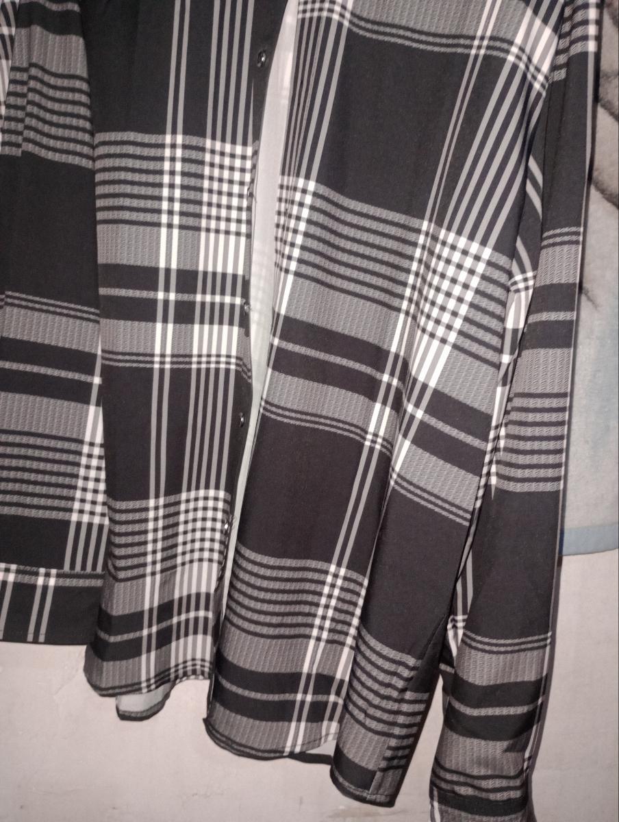 Classic Casual Button-Up Shirt Men's Comfortable Plaid Long Sleeve Shirt