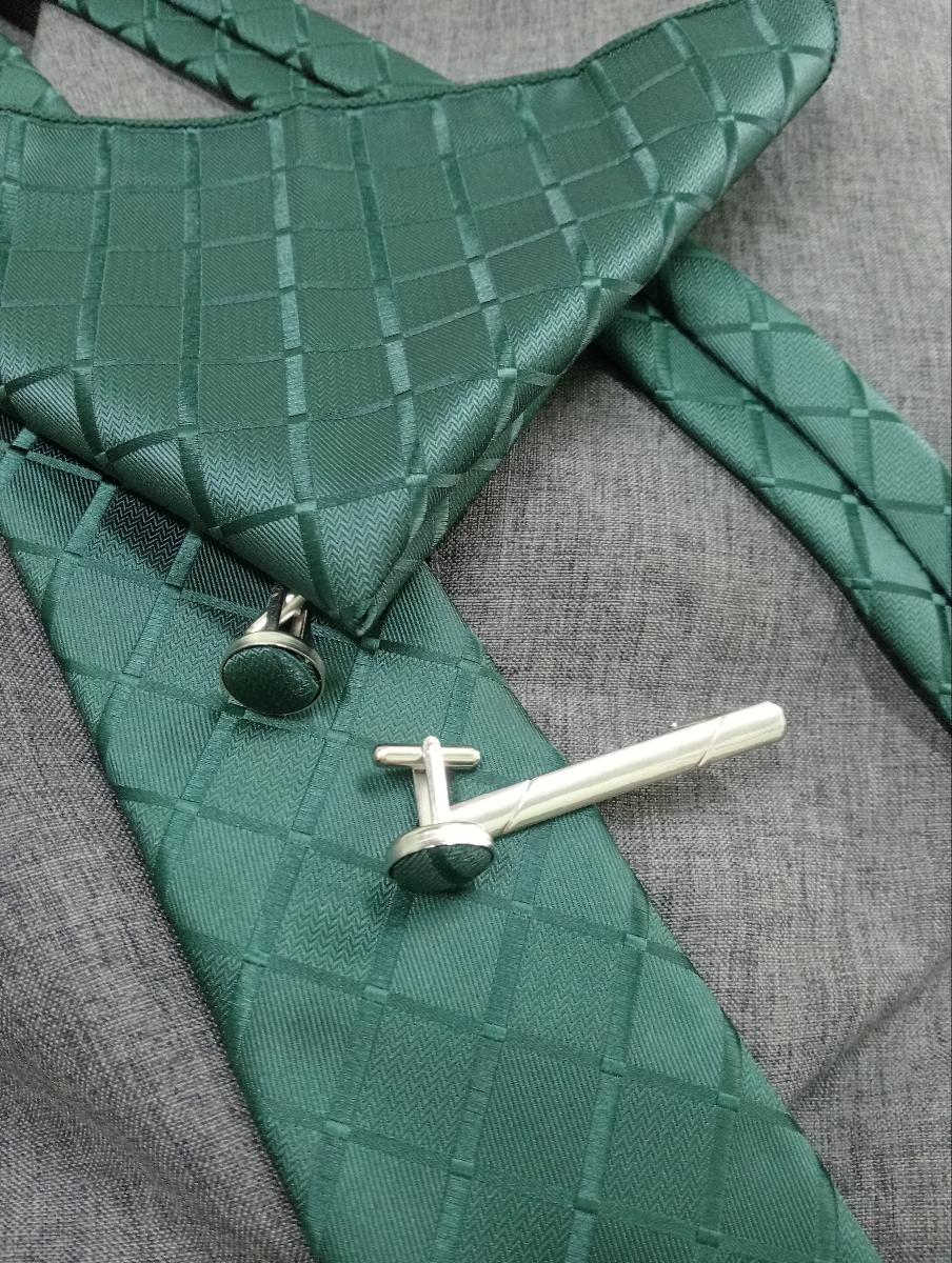 Luxury Men 4‑Piece Plaid Necktie Set Captivating Simple & Elegant