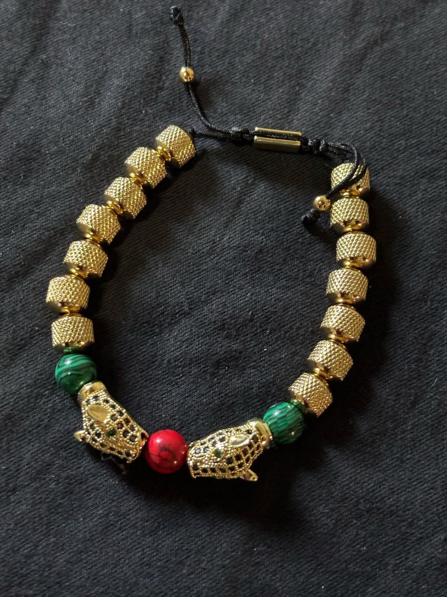 Brazalete regalado por Sebastián
