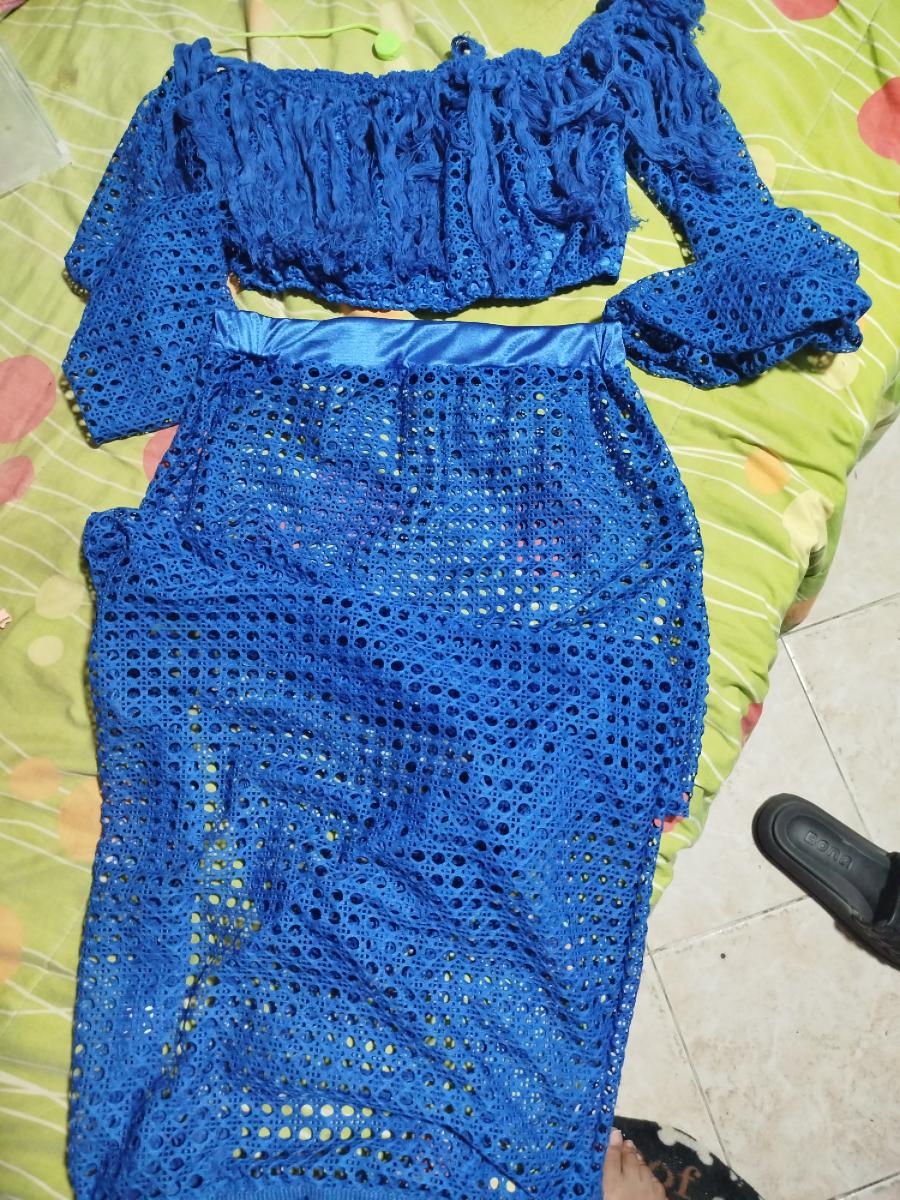 Command Attention 2-Piece Set in This Summer Hollow Mesh