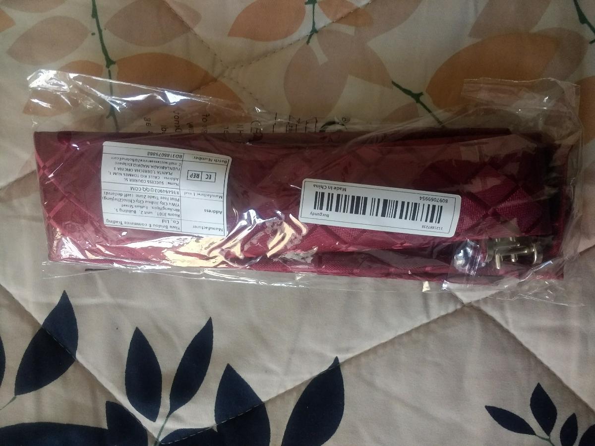 Luxury Men 4‑Piece Plaid Necktie Set Captivating Simple & Elegant