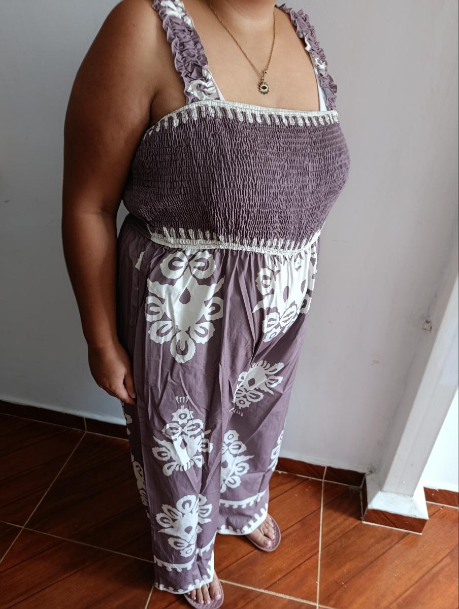 Sleeveless Jumpsuit with Wide Legs and High Waist Plush