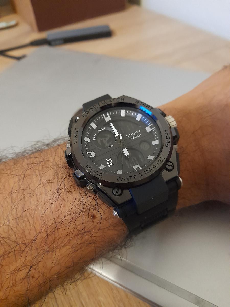 Reloj Deportivo Multifuncional de Alta Gama para Hombres con Alarma Luminosa - Imagen 2