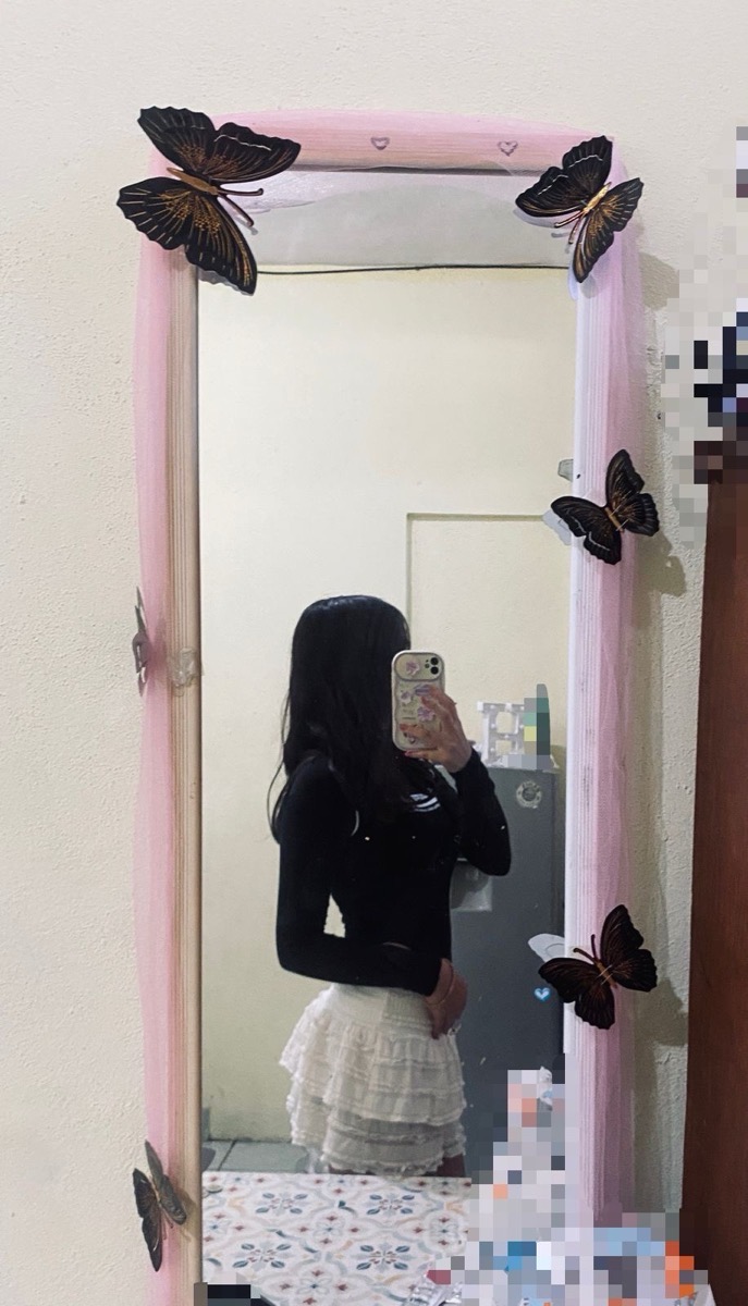 Ladies High-Waisted Mini Skirt Stylish and Comfortable Step into Bold