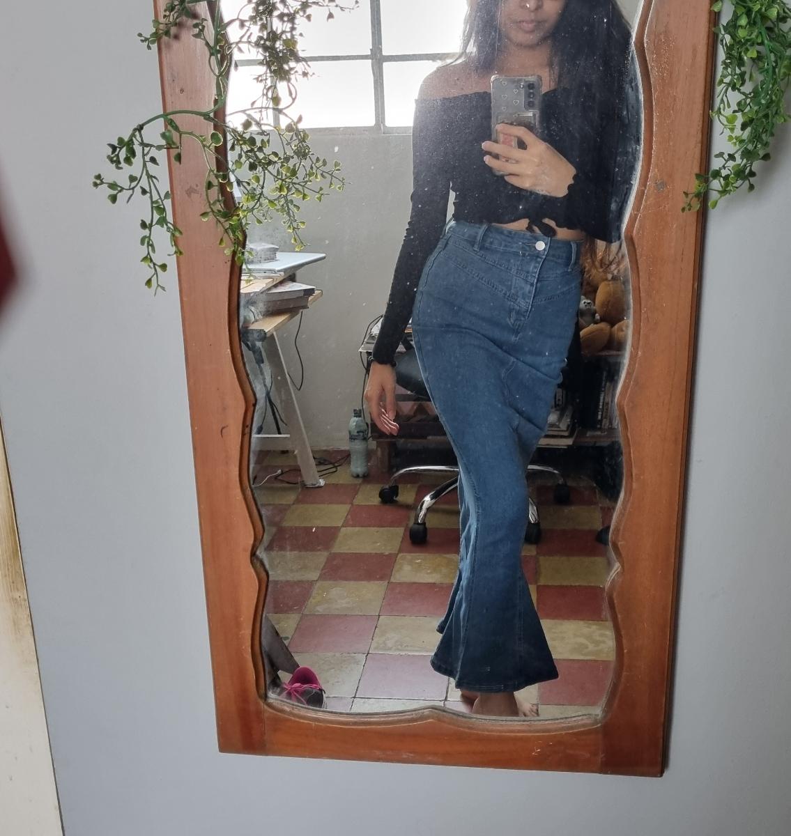 Flared Denim Maxi Skirt for Women Stylish High‑Waisted Attractive