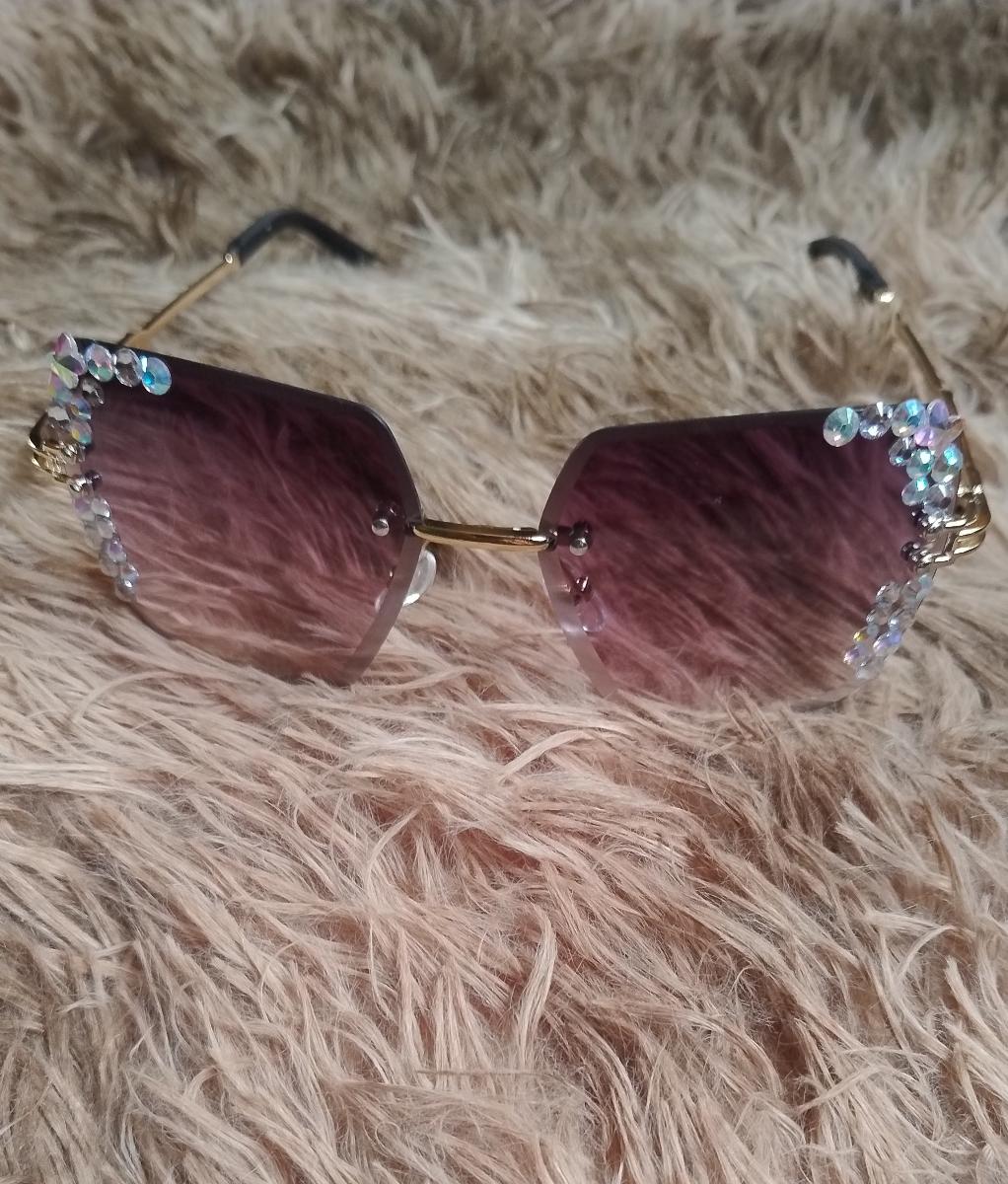 Rimless Square Glasses with a Starry