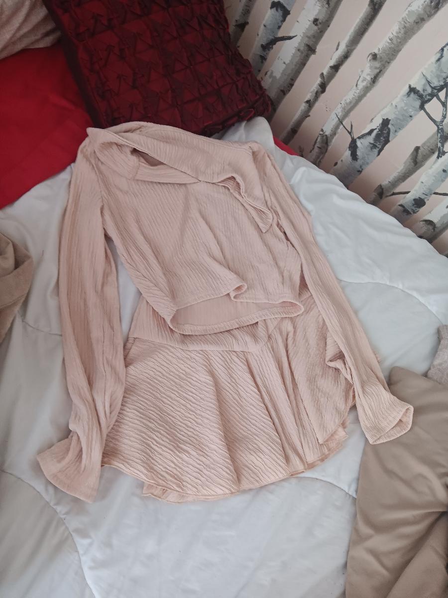 Elegant Beige Two‑Piece Set Captivating Long‑Sleeve Blouse & High‑Waisted