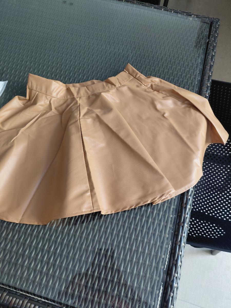 Versatile A-Line Mini Skirt with a Circular Hem for Beautiful Autumn and Winter