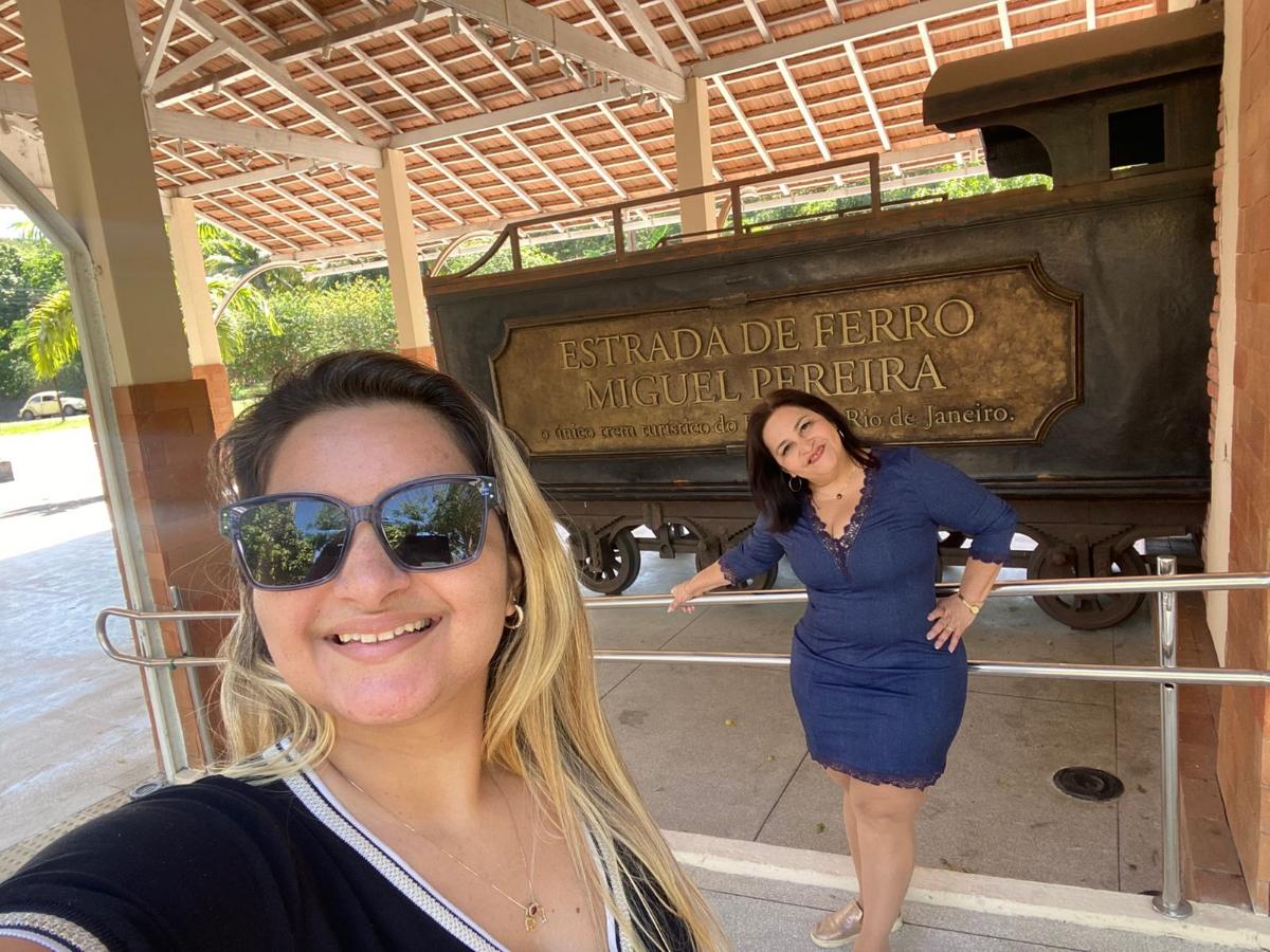 Sexy Lace Trimmed Mini Dress Bodycon Deep V-Neck