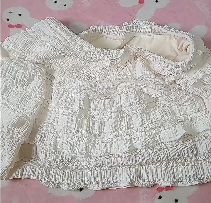 Ladies High-Waisted Mini Skirt Stylish and Comfortable Step into Bold