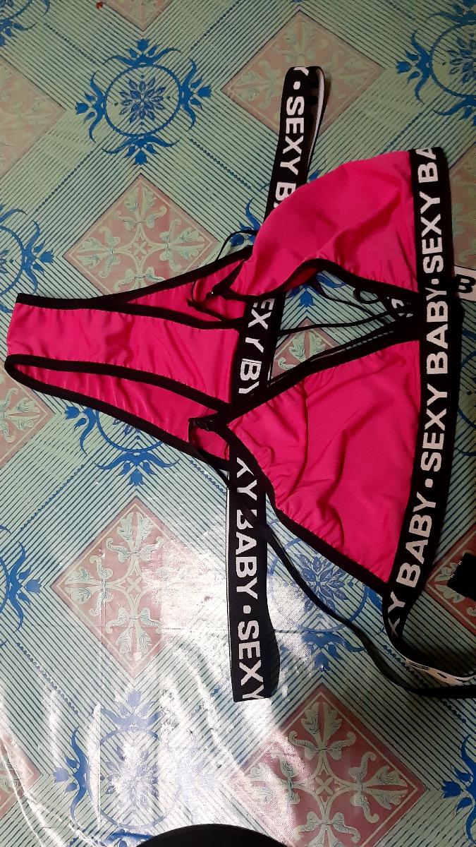 Plus Size Bra and Panty Elastic Sports Suit with Bold Letter