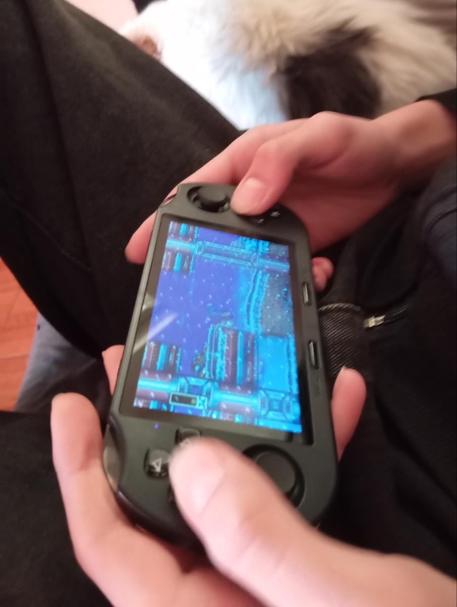 SF3000 Vintage Handheld Game Console – 3.5-Inch IPS Screen, Linux System and 64GB Storage photo review