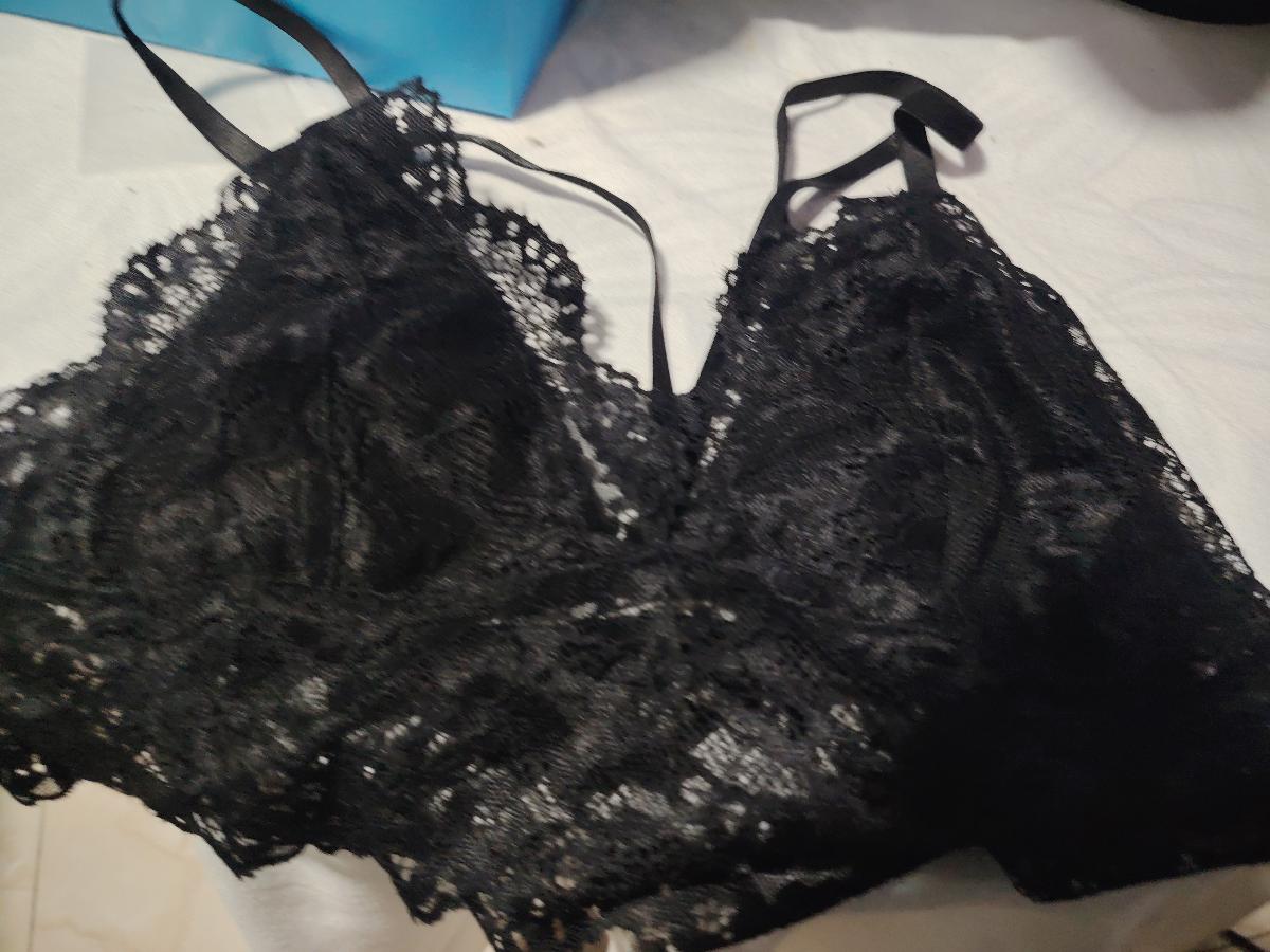 Lace Elegant Bra and Briefs Captivating Set 2-Piece Women