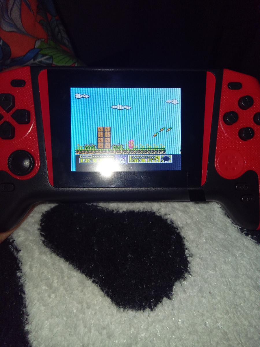 Retro Handheld Game Console – 3.5-Inch Rechargeable Portable Gaming Machine photo review