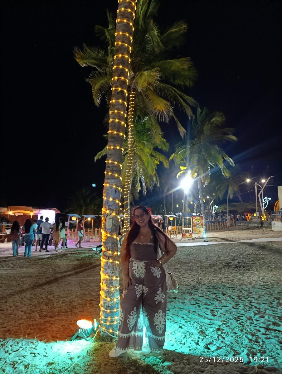 Sleeveless Jumpsuit with Wide Legs and High Waist Plush